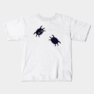 Spoopy Spiders 🔮💜 Kids T-Shirt